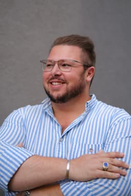 K. Papa, portrait